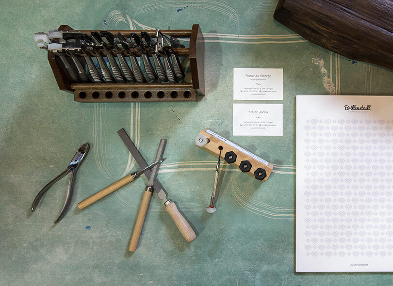 Die Werkzeuge im Brillenstadl